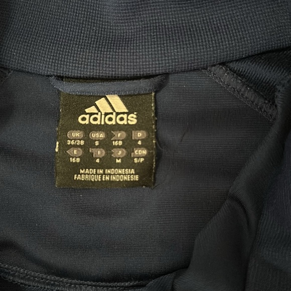 Men’s size small adidas jacket - Picture 2 of 3